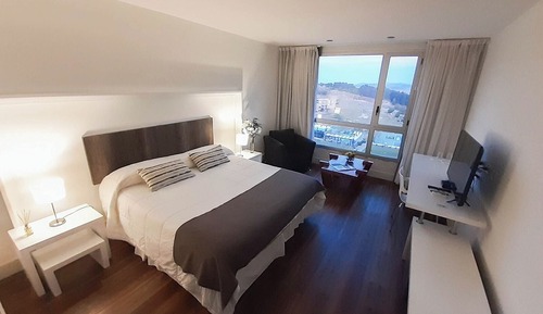 Suite (Double, Front View)