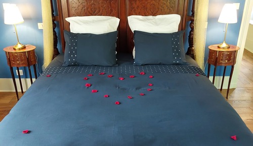 Suite Royal, vistas a la piscina