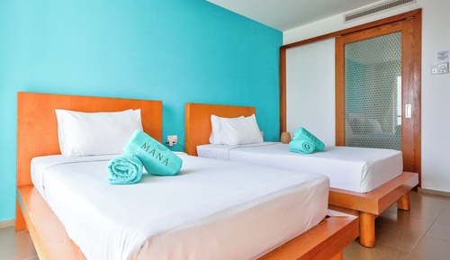 Habitación Deluxe con 2 camas individuales, vistas al jardín