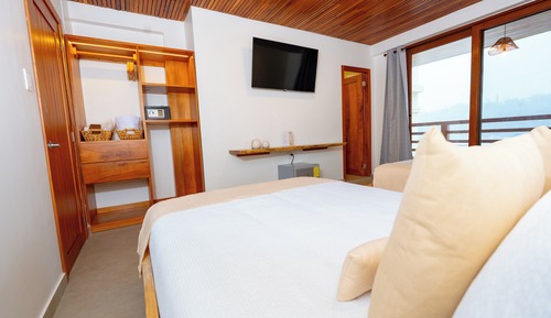 Habitación doble superior, vistas a la bahía