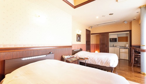 Habitación básica con 2 camas individuales, no fumadores (Semi Double)