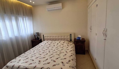 Apartamento Grand, vistas parciales al mar