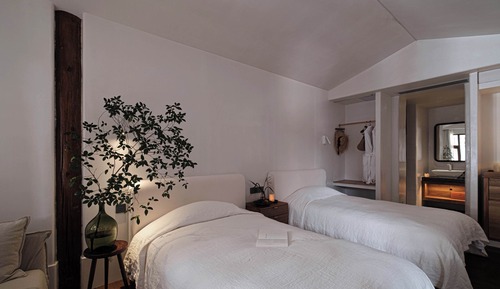 Suite familiar, vistas al patio