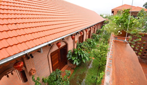 Habitación clásica con 1 cama doble o 2 individuales, vistas al jardín