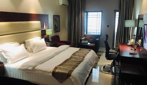 Habitación Deluxe, balcón, vistas a la ciudad