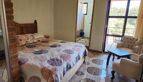 Habitación, patio, vistas al jardín