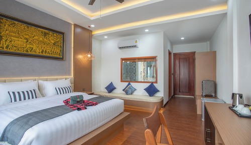 Suite Royal, balcón (Cambana)