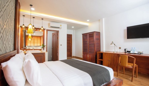 Estudio presidencial, 1 habitación, balcón (Private)