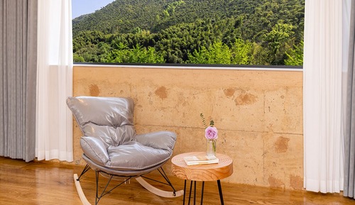 Habitación cuádruple Premier, vistas a la montaña