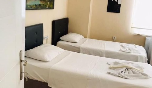 Habitación estándar con 2 camas individuales, vistas a la ciudad
