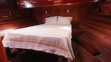 Habitación clásica con 1 cama doble o 2 individuales, vistas a la bahía