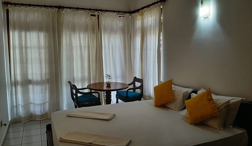 Habitación estándar doble, vistas a la piscina