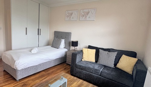 Habitación Confort con 1 cama doble o 2 individuales
