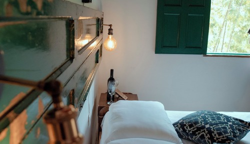 Habitación básica, vistas a la montaña