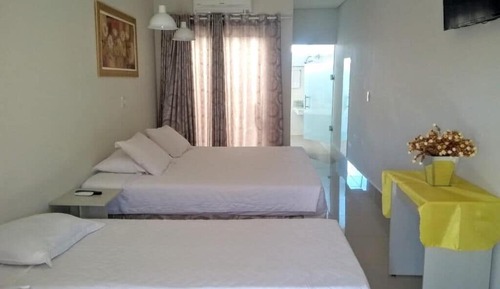 Habitación triple Deluxe, balcón