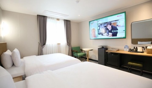 Habitación Premium con 2 camas individuales, vistas a la ciudad