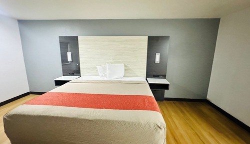 Habitación individual estándar, 1 cama de matrimonio grande, no fumadores, microondas