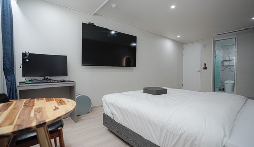 Premium Deluxe Room