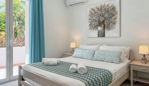 Villa Confort, 4 habitaciones, piscina privada, vistas al mar