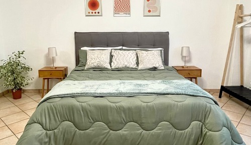 Suite estudio Confort, no fumadores, vistas a la ciudad