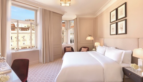 Suite Signature