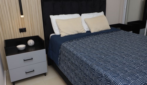 Apartamento, 3 habitaciones, fumadores, balcón