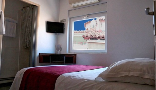 Habitación económica, vistas a la ciudad