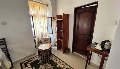 Habitación individual Confort, baño privado, vistas al jardín