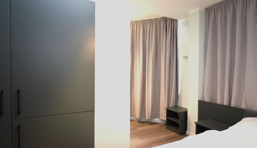 Estudio, no fumadores, baño privado