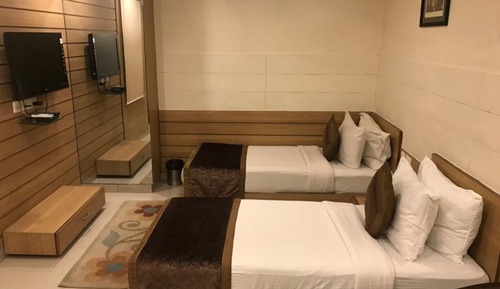 Executive Double Room, City View