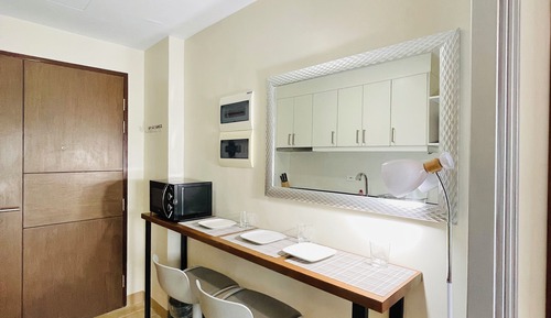 Estudio familiar, 1 cama doble, Se admiten mascotas, junto a la piscina