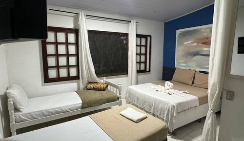 Habitación cuádruple básica