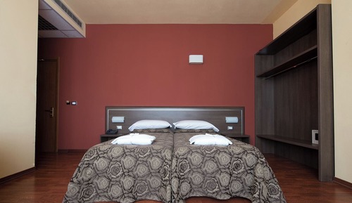 Habitación estándar con 2 camas individuales