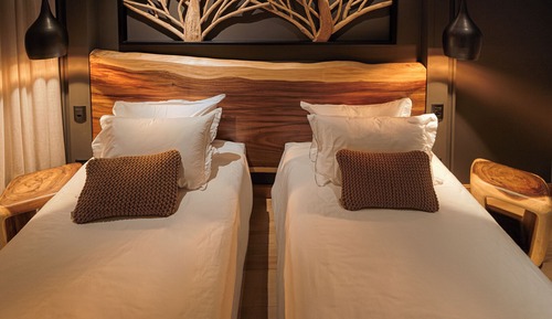 Habitación Deluxe con 1 cama doble o 2 individuales, 1 cama de matrimonio grande