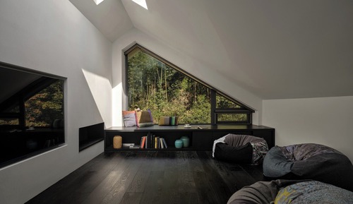 Suite, vistas al río, entresuelo