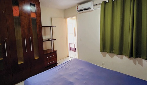 Apartamento familiar, balcón, vistas a la ciudad