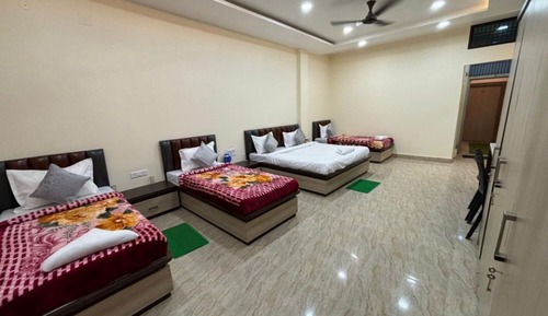 Family Room, City View