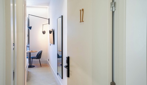 Estudio exclusivo, vistas al río