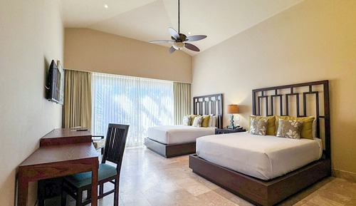 Junior Suite Lagoon