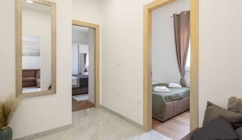 Apartamento (Two Bedroom Apartment with Terrace)