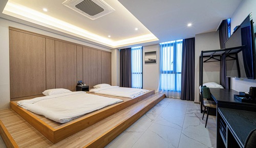 Habitación familiar, vistas a la ciudad
