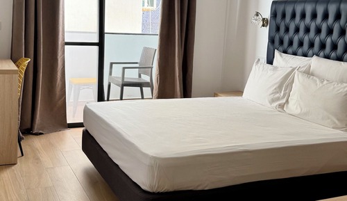 Habitación estándar doble, balcón