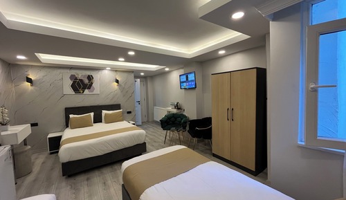 Habitación cuádruple estándar