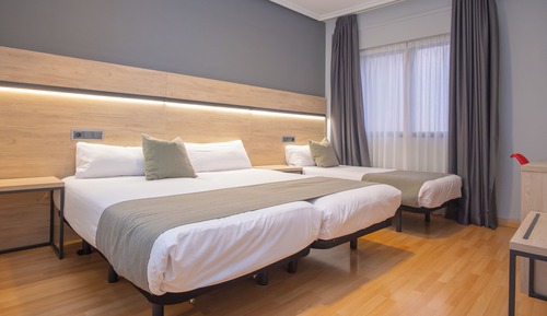 Habitación triple básica
