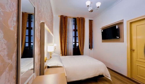Suite estudio ejecutiva, balcón, vistas a la ciudad