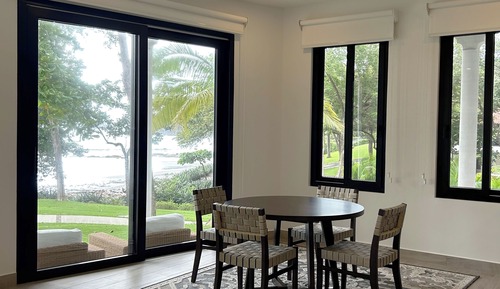 Villa, vistas al mar