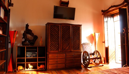 Apartamento clásico, 2 habitaciones, cocina, vistas a la ciudad