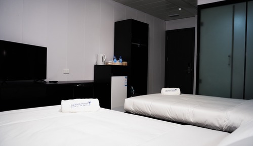 Habitación con 2 camas individuales