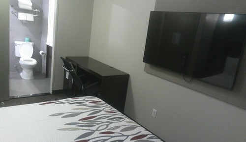 Habitación Premium, 1 cama de matrimonio grande (Upgraded Bedding & Snack, Smoke Free)