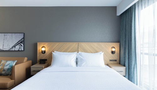 Habitación estándar, 1 cama de matrimonio grande con sofá cama, no fumadores (Euro Bathroom)